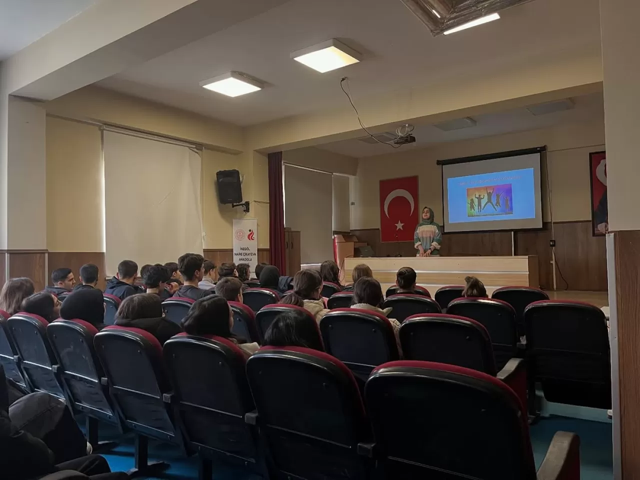 İnegöl'de Öğrencilere Diyabet ve Fiziksel Aktivite Farkındalık Eğitimi