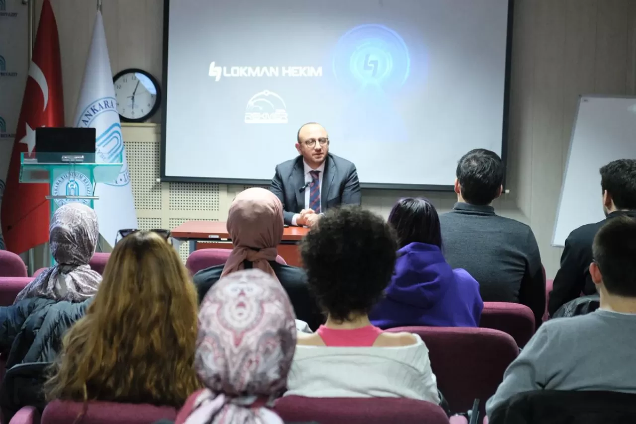 Lokman Hekim CEO'sundan Gençlere Sağlık Girişimciliği Dersi