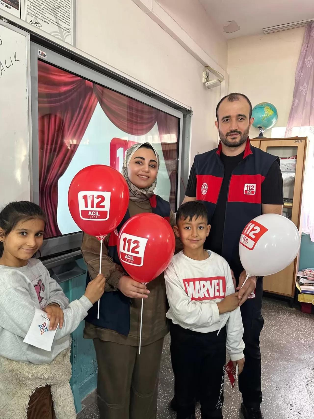 Batman'da Minik Öğrencilere 112 Acil Çağrı Merkezi Tanıtıldı