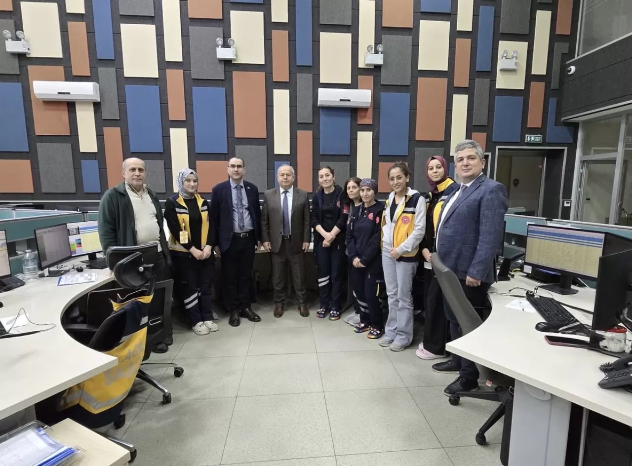 Rize'de Acil Sağlık Hizmetleri Haftası'nda 112 Komuta Kontrol Merkezi Ziyareti