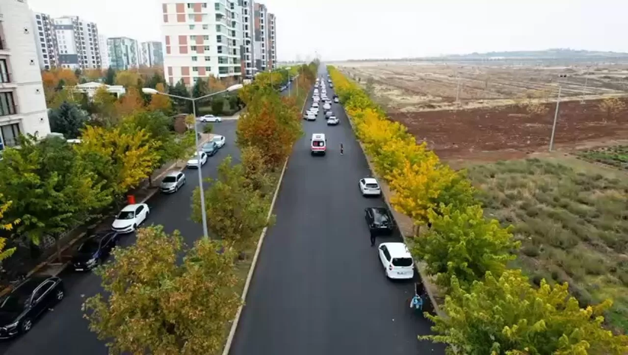 Diyarbakır'da Ambulanslara Yol Vermenin Önemi Vurgulandı