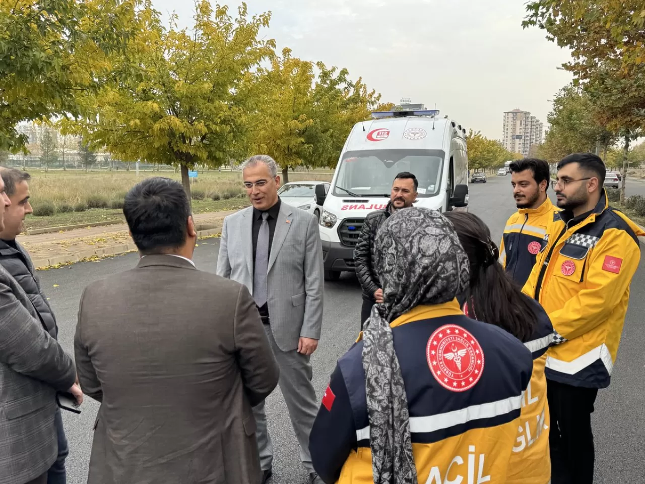 Diyarbakır'da Acil Sağlık Hizmetlerinin Trafikteki Zorlukları Masaya Yatırıldı