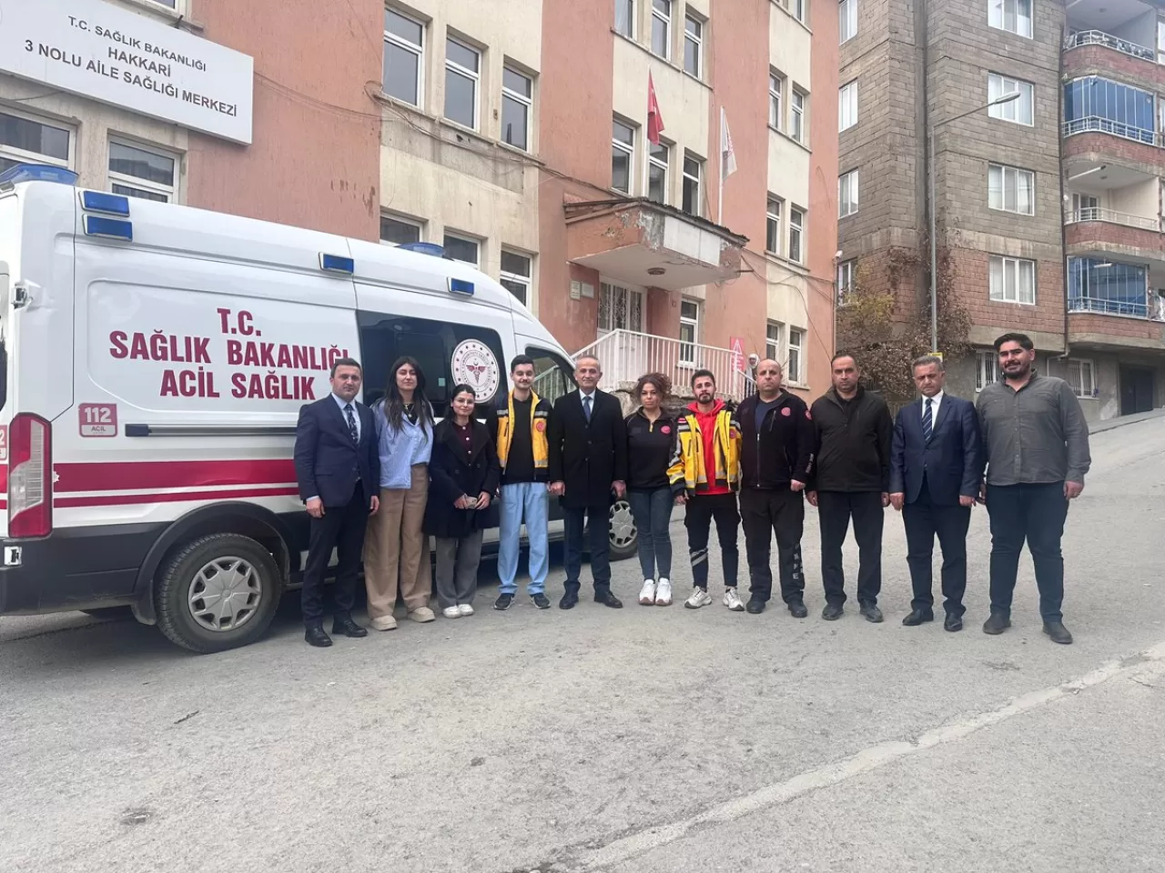 Hakkari'de Acil Sağlık Hizmetleri Haftası Coşkuyla Kutlandı