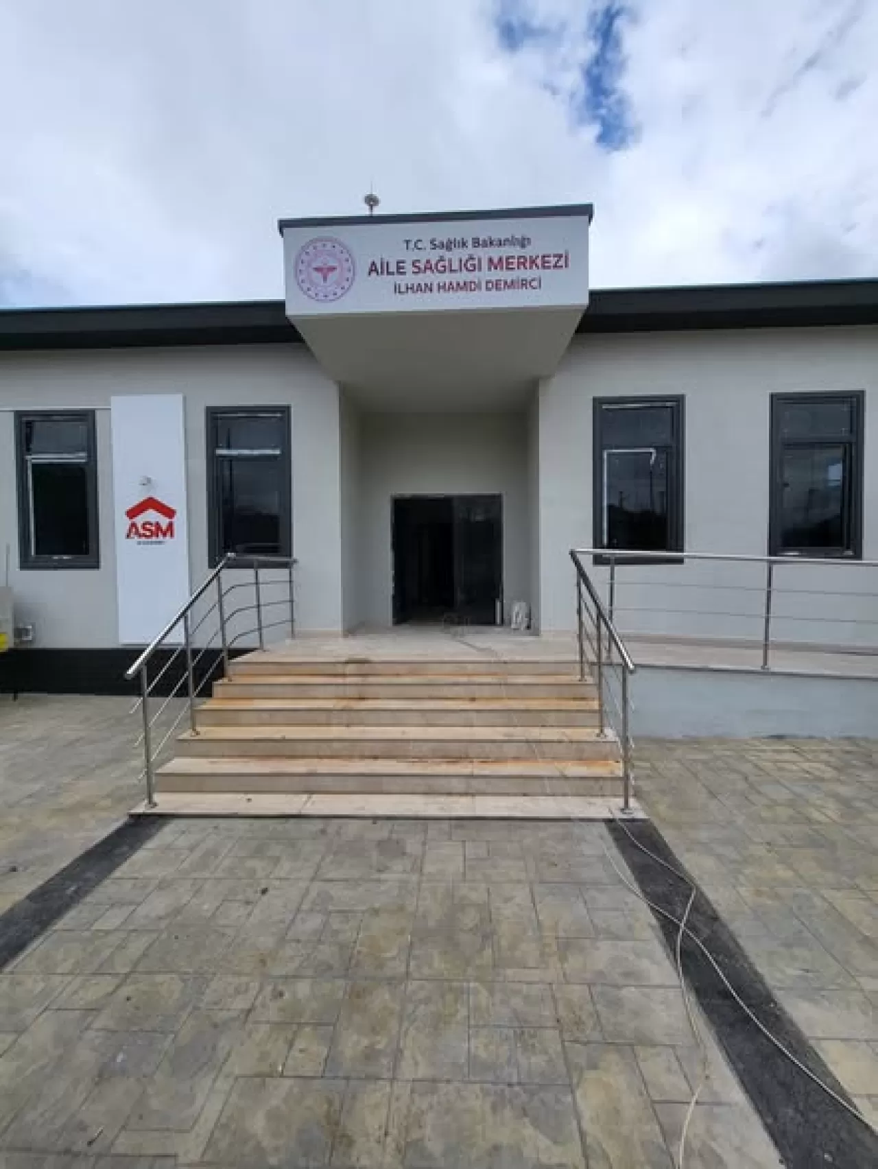 Amasya'da Aile Sağlığı Merkezlerinin Tabela ve Yönlendirmeleri Yenileniyor