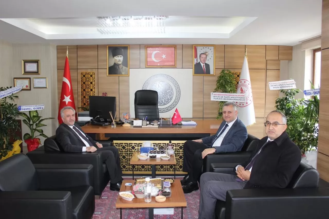 Bitlis'te Kurumlar Arası Dayanışma: İl Müftüsü, Yeni İl Sağlık Müdürü'nü Ziyaret Etti