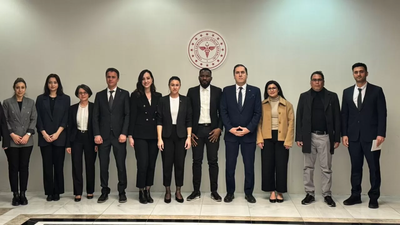 Gambiya İlaç İhracatçıları Derneği Türkiye'de Sağlık Sistemini İnceledi