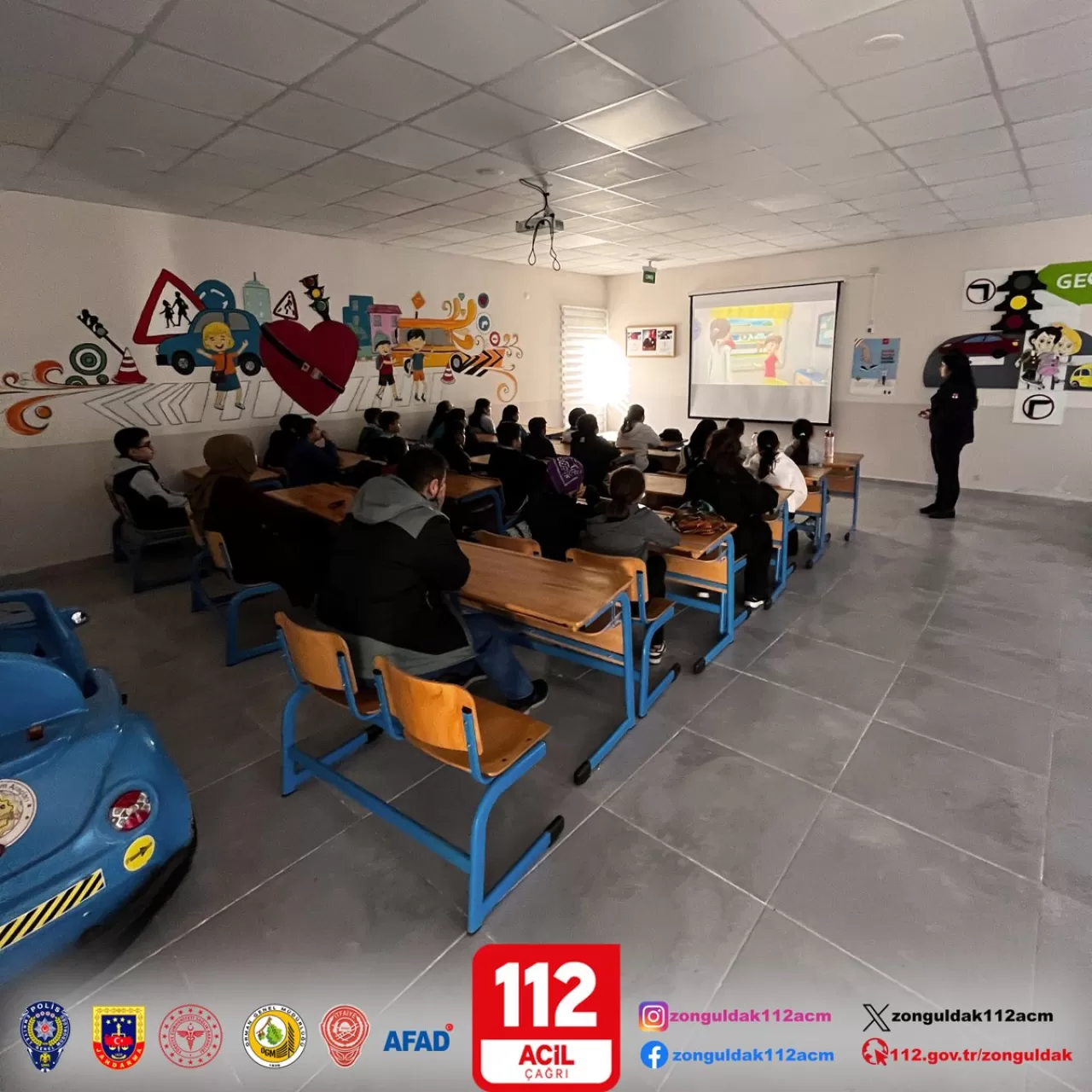 Çaycuma'da Ortaokul Öğrencilerine 112 Acil Çağrı Merkezi Tanıtıldı