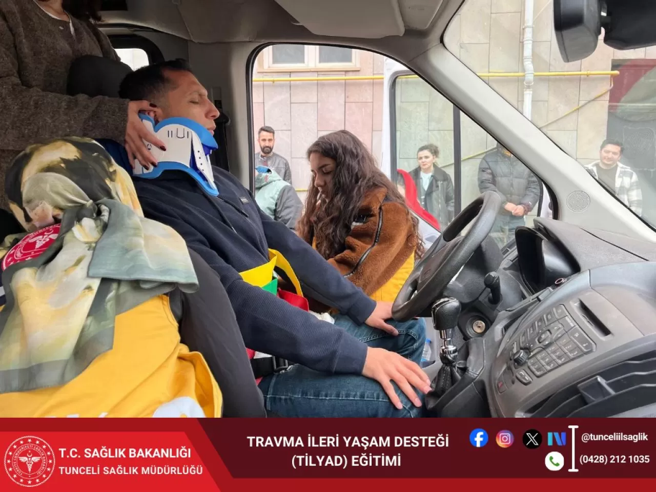 Tunceli'de Acil Sağlık Personeline Travmalarda İleri Yaşam Desteği Eğitimi