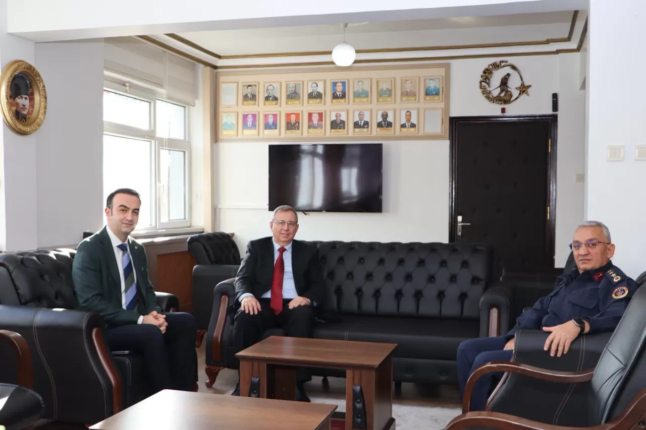 Tekirdağ'da Sağlık ve Jandarma Yöneticileri Arasında İade-i Ziyaret Gerçekleşti