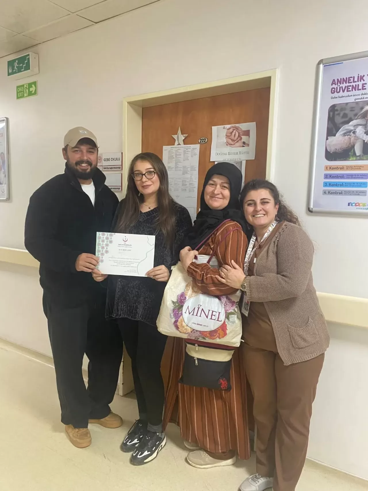 İzmit'te Gebe Okulu Mezuniyet Coşkusu