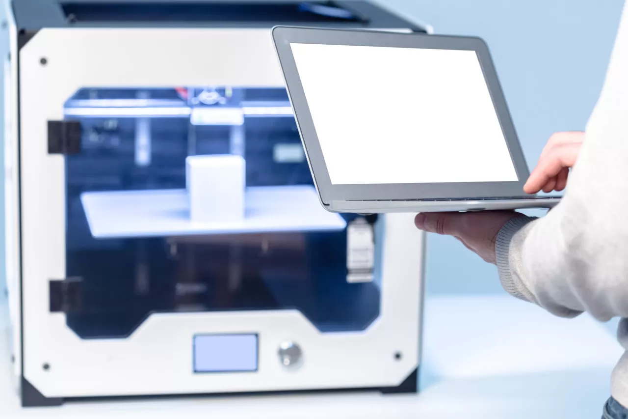 Kişiselleştirilmiş İlaçlar ve Dijital Platformlar Hasta Güvenliğini Artırıyor