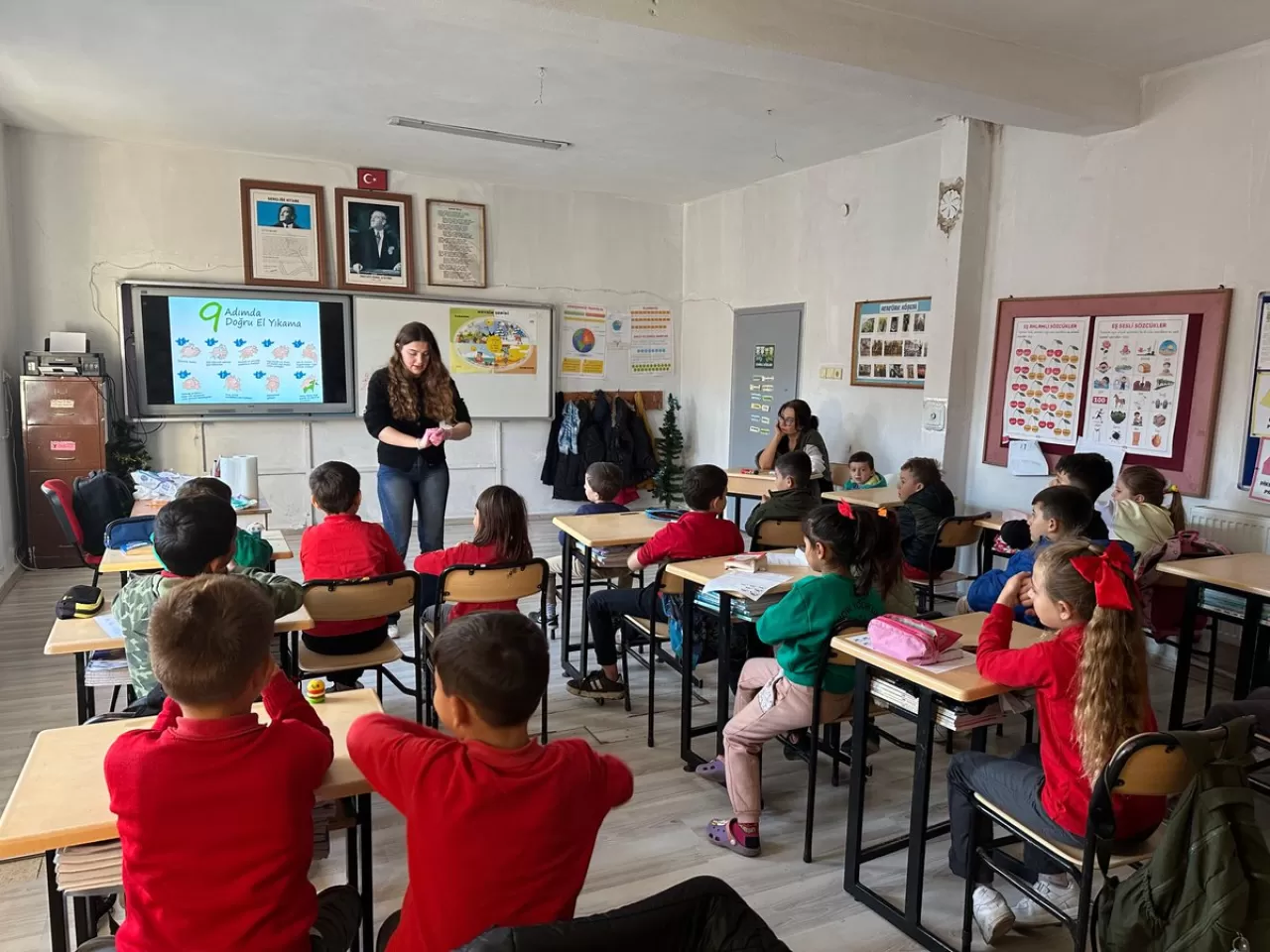 Gelibolu'da Öğrenci Sağlığı için Bilgilendirme Toplantısı Düzenlendi