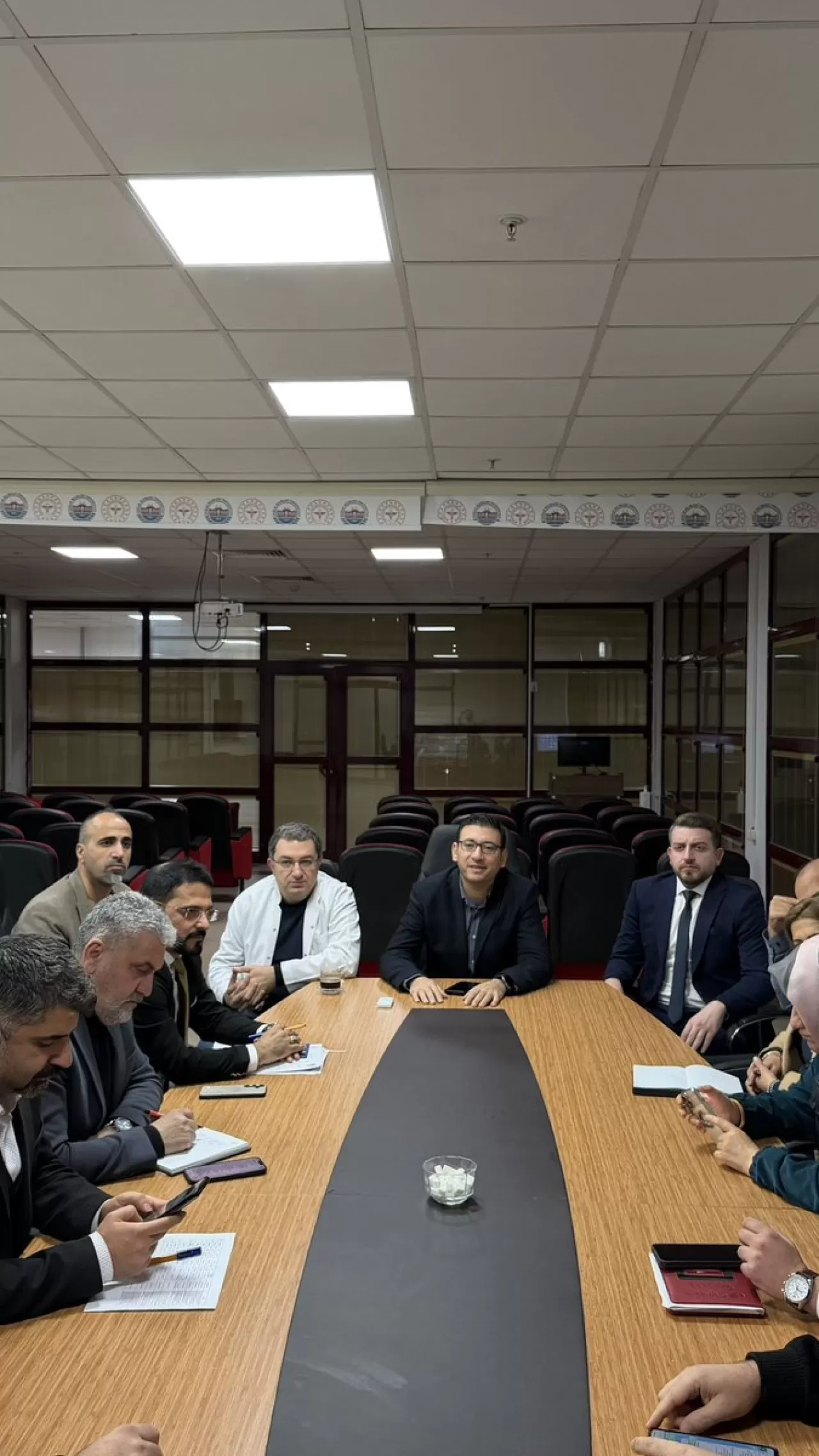 Diyarbakır SBÜ Gazi Yaşargil Hastanesi'nde İdari Toplantı Gerçekleştirildi