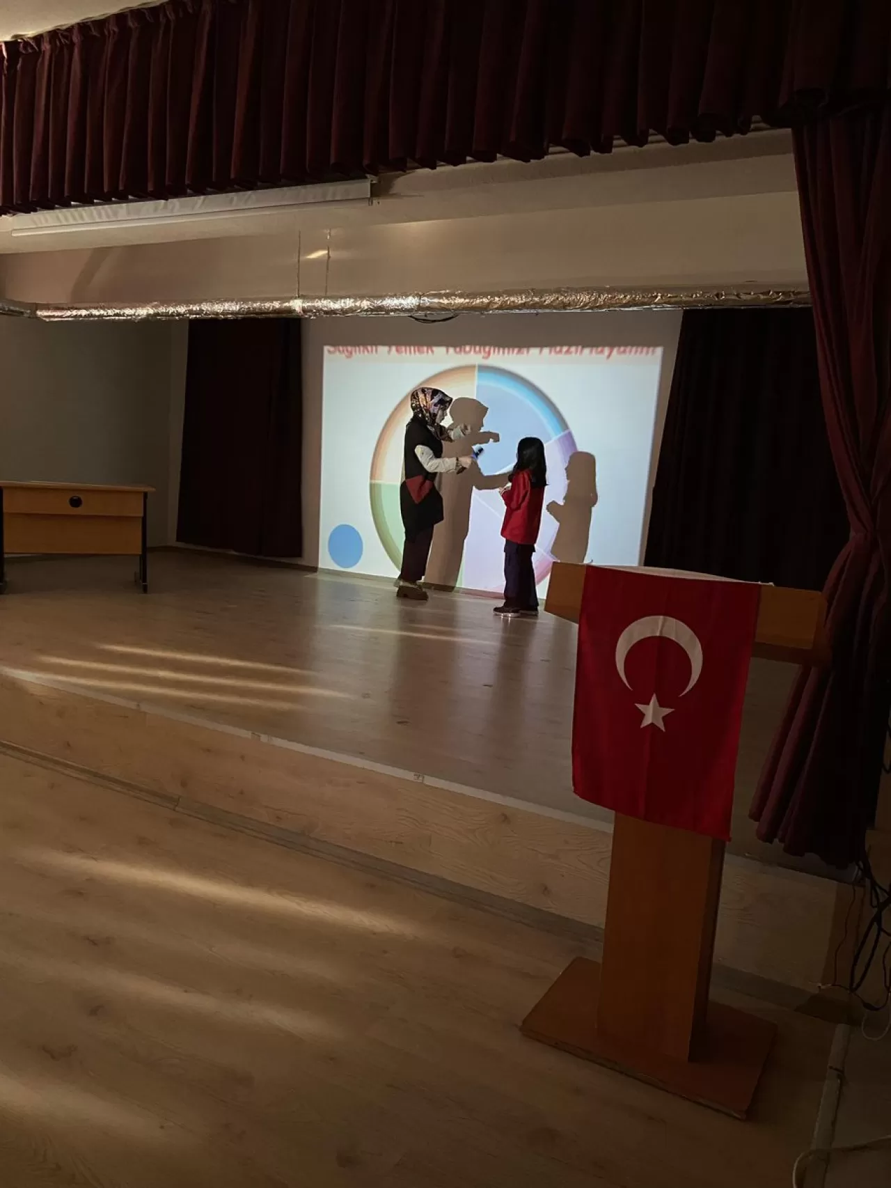 Erzincan'da Çocuk Akademisi ile 355 Öğrenciye Sağlık Okuryazarlığı Eğitimi Verildi