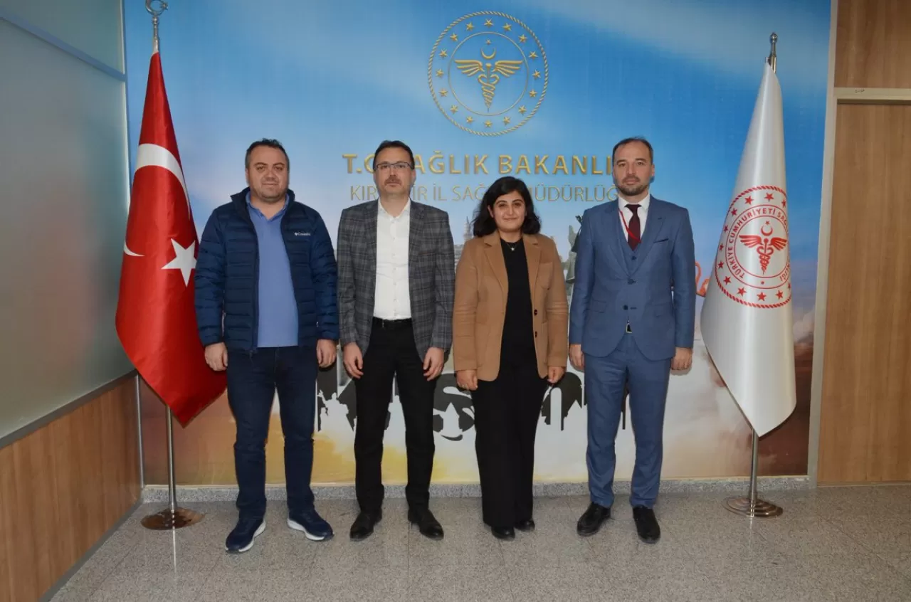 Kırşehir'de Eski Hastane Yöneticilerinden Sağlık Müdürüne Vefa Ziyareti
