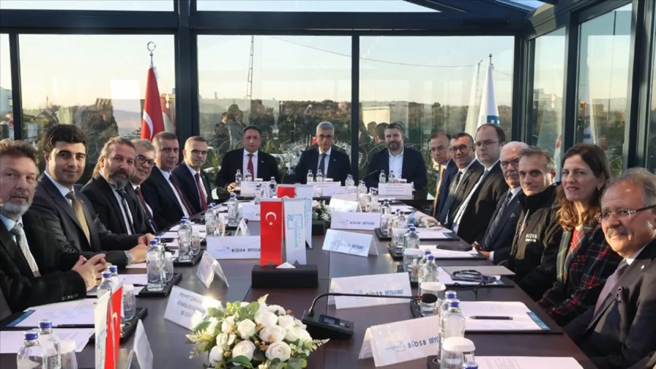 Türkiye İlaç ve Tıbbi Cihaz Kurumu Başkanı Ahmet Ayar, Biyoteknoloji Vadisi'ndeki Müteşebbis Heyet Toplantısı'na Katıldı