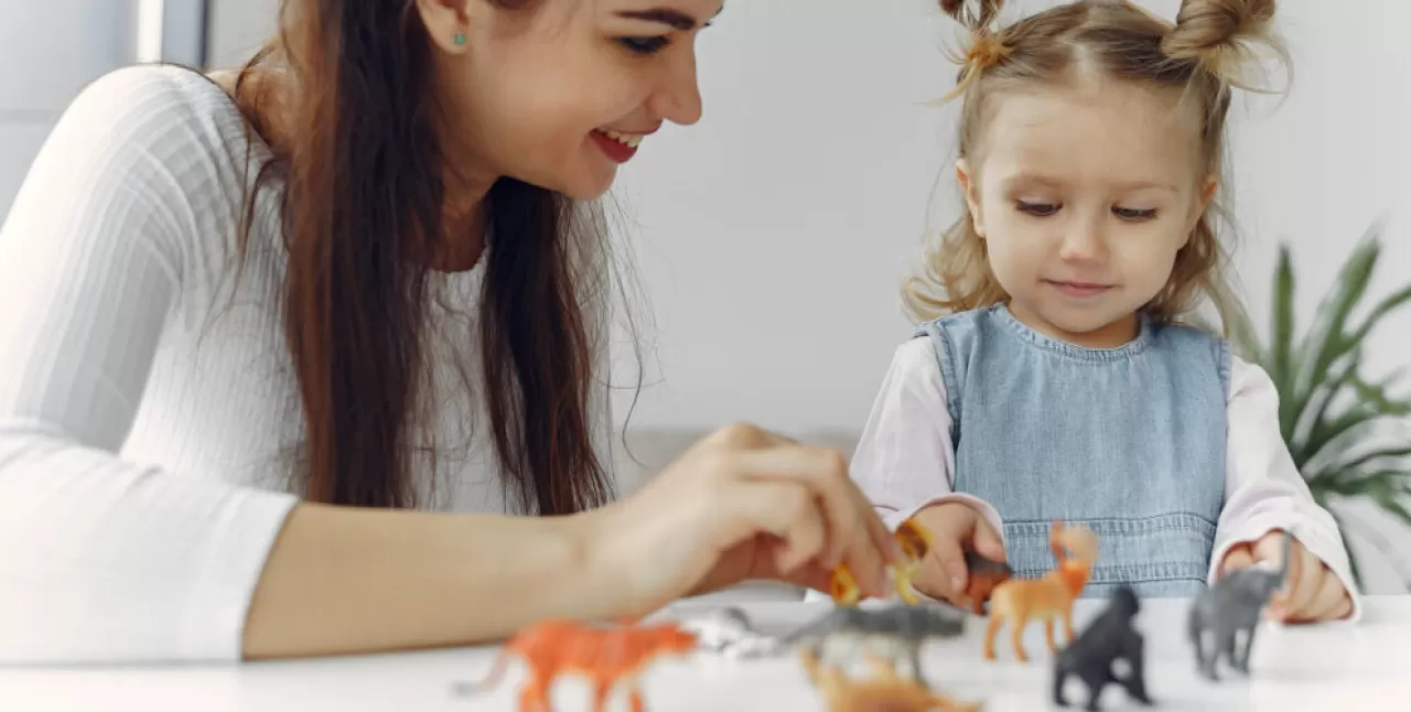 Bebeklerde İlk İletişim: Anne ile Bebek Arasındaki 