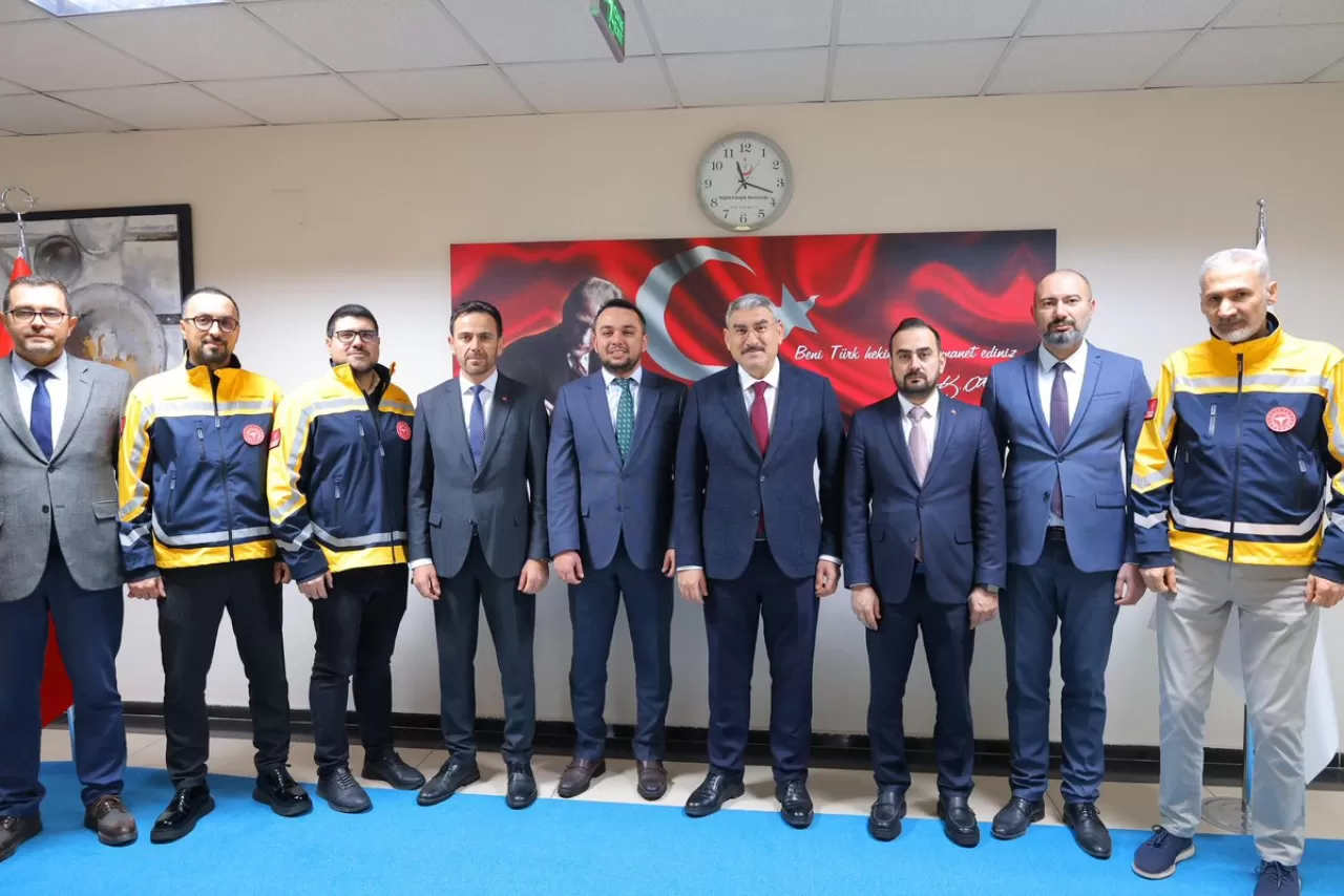 Niğde'nin Sağlık Altyapısına 6 Yeni Ambulans Katılıyor