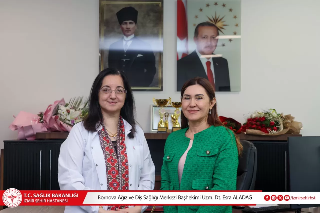 İzmir Şehir Hastanesi'nde Görev Değişimi: Başhekim Ziyareti