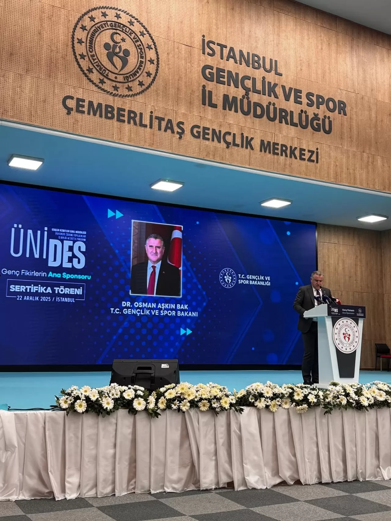 Medeniyet Sağlık Topluluğu Bakanlık Töreninde Sertifika Aldı