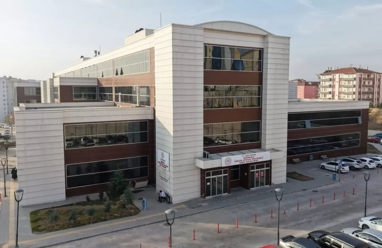 Kırıkkale Yüksek İhtisas Hastanesi'nde 30 Aralık'ta Görev Yapacak Uzman Hekimler Açıklandı