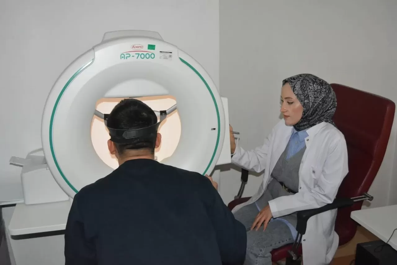 Bitlis Devlet Hastanesi'ne Yeni Göz Tanı Cihazları