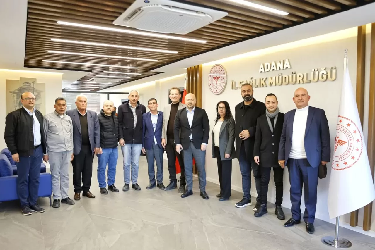 Adana'da Muhtarlar Sağlık Müdürü Halil Nacar'ı Ziyaret Etti