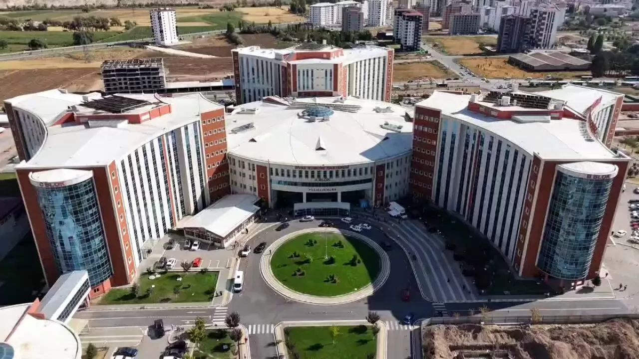 Sivas Numune Hastanesi'nde İnme Merkezi Açıldı