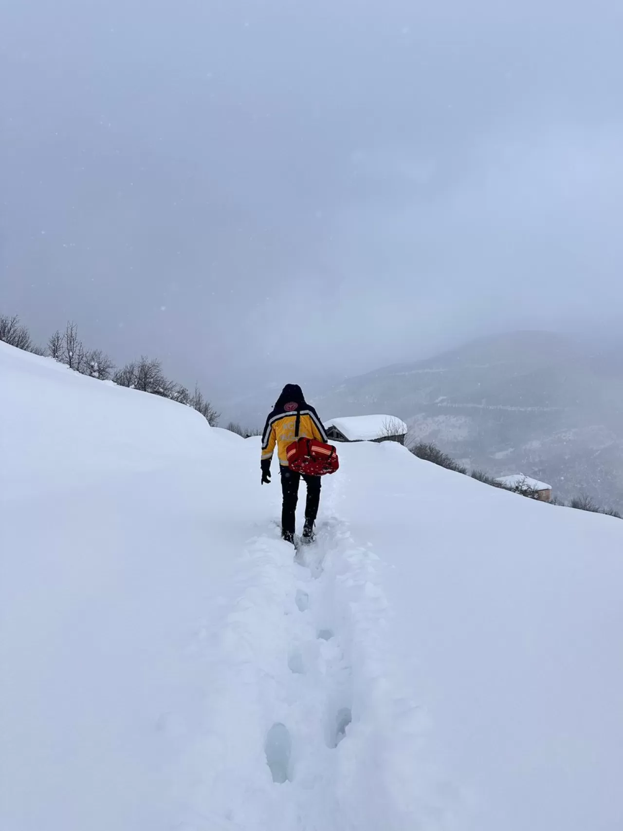 Sinop'ta Zorlu Hava Koşullarında Sağlık Hizmetleri Aksatılmadı