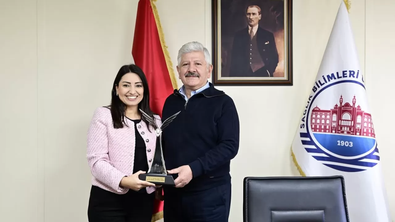 Prof. Dr. Neslihan Üstündağ Okur, TÜBİTAK Teşvik Ödülü'ne Layık Görüldü