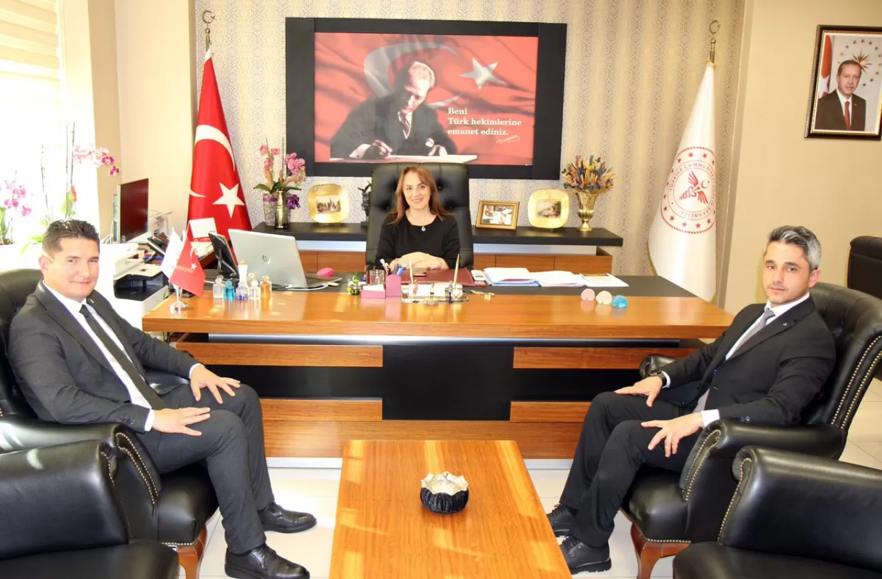 AK Parti Beyağaç İlçe Yöneticileri Denizli İl Sağlık Müdürü'nü Ziyaret Etti