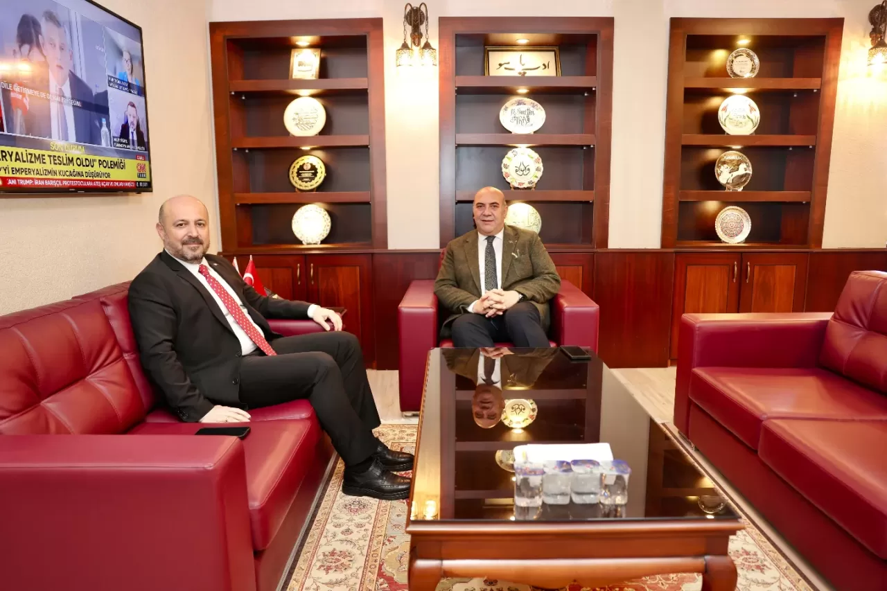 Adana İl Sağlık Müdürü'nden Yeni İl Milli Eğitim Müdürü'ne Hayırlı Olsun Ziyareti