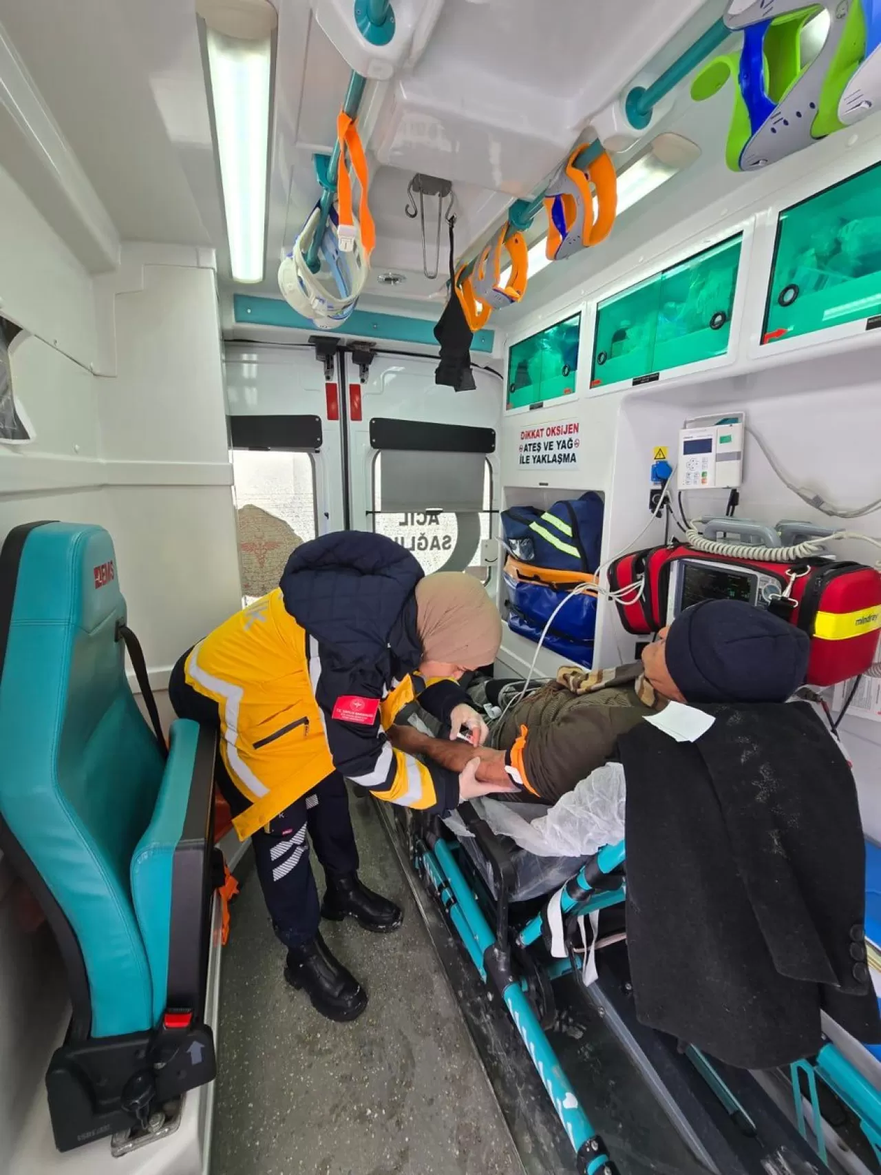 Tunceli'de KOAH Hastası Vatandaş İçin Zamanla Yarışan Sağlık Ekibi