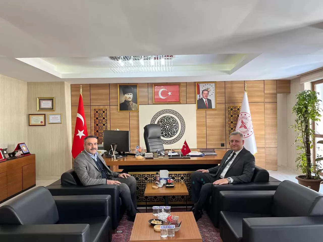 Bitlis İl Sağlık Müdürü'ne Hayırlı Olsun Ziyareti