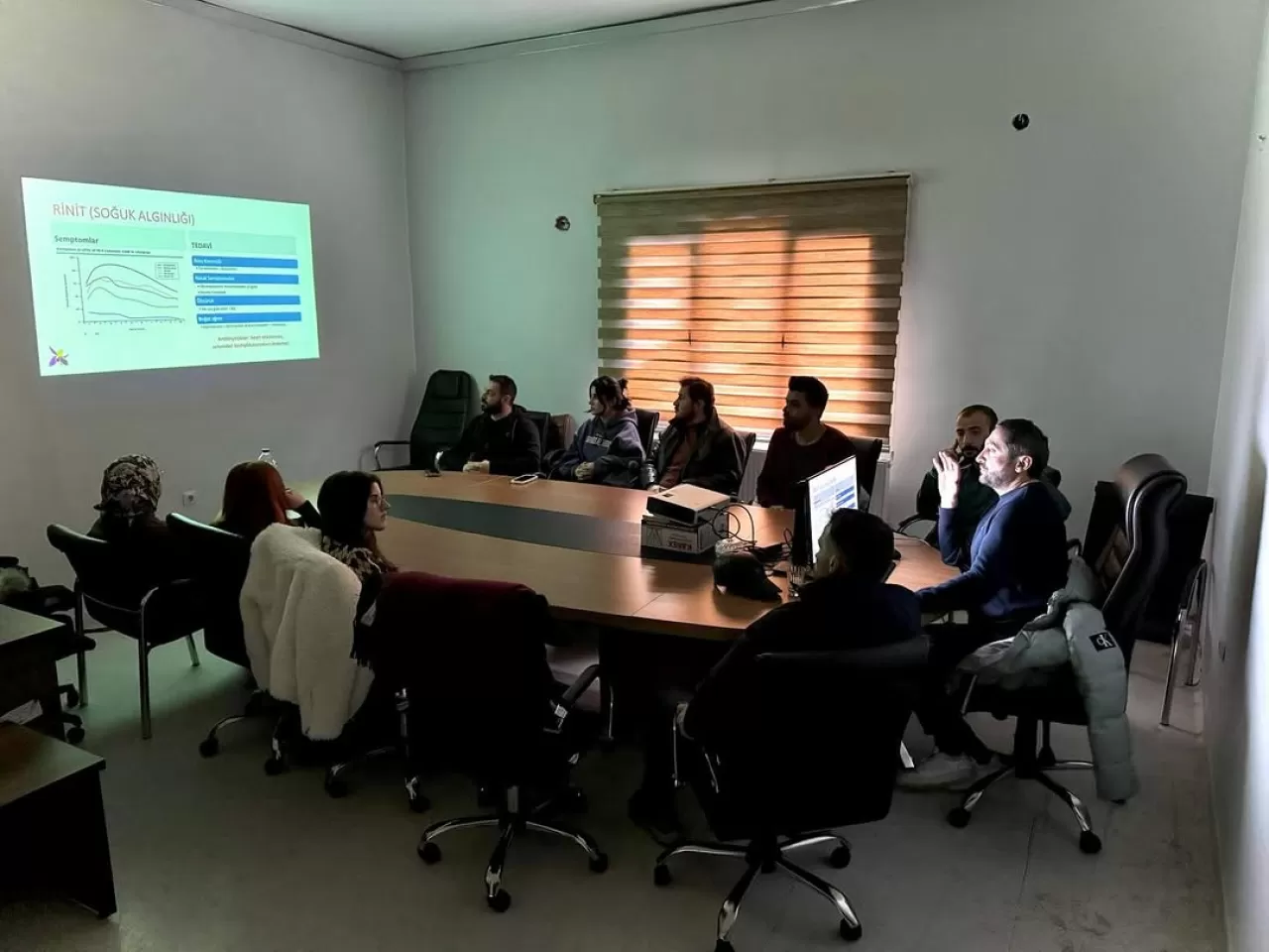 Pervari Devlet Hastanesi'nde Sağlık Personeline Yönelik Eğitim Düzenlendi