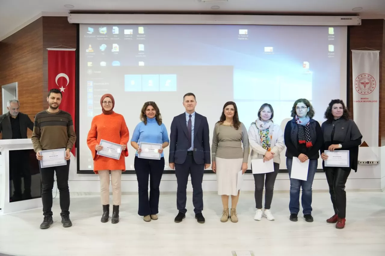 Manisa'da Birinci Basamak Sağlık Hizmetleri Eğitimi Tamamlandı