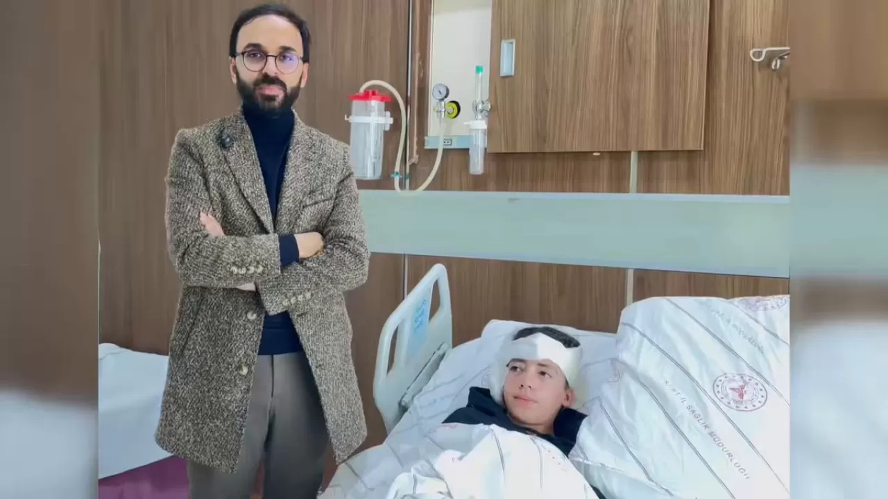 Siirt'te Genç Hastanın Kulak Şikayeti, Kafa Tabanına Ulaşan Kitleyi Ortaya Çıkardı