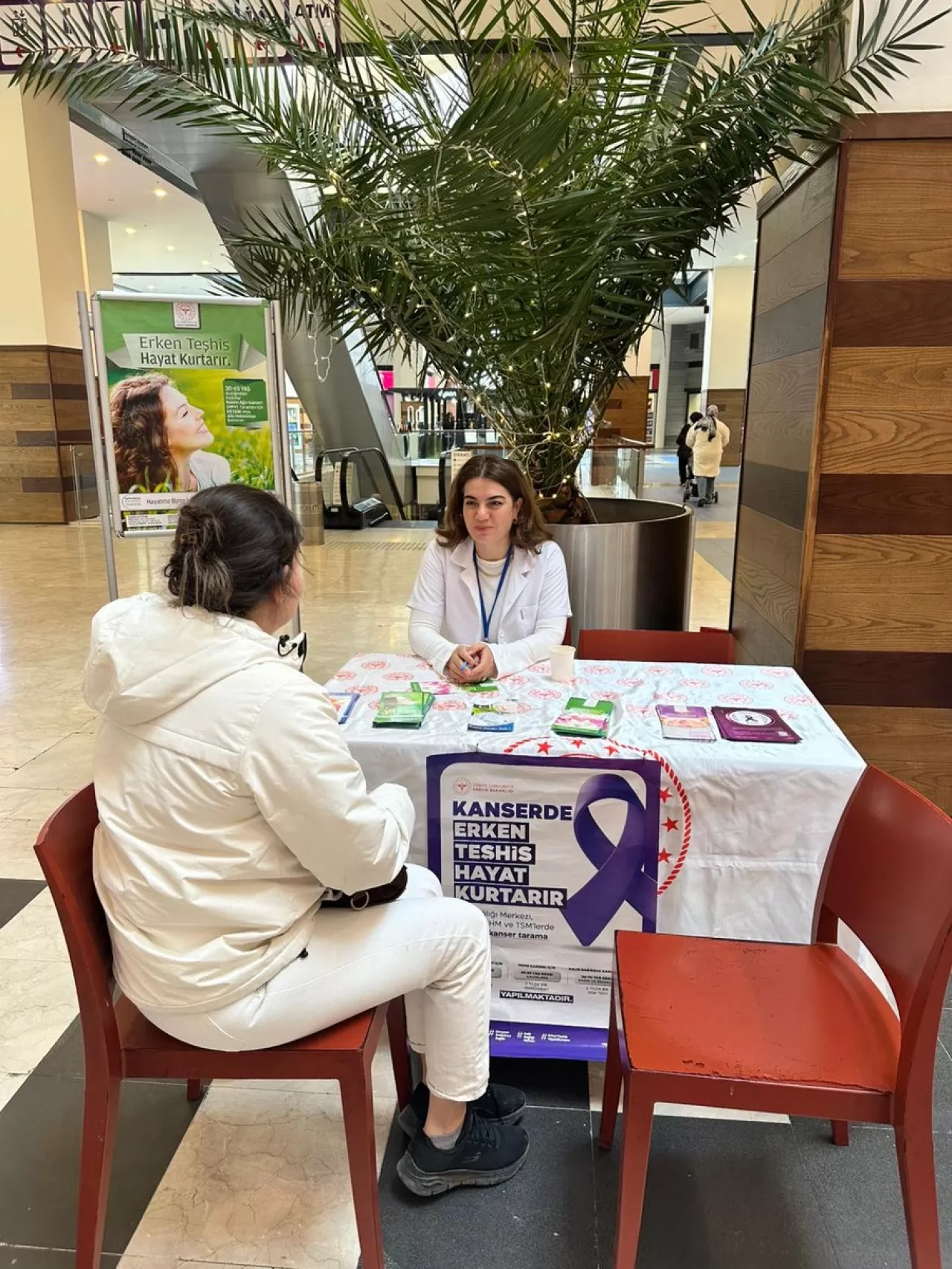 Diyarbakır'da Serviks Kanseri Farkındalık Çalışmaları Yoğun İlgi Görüyor