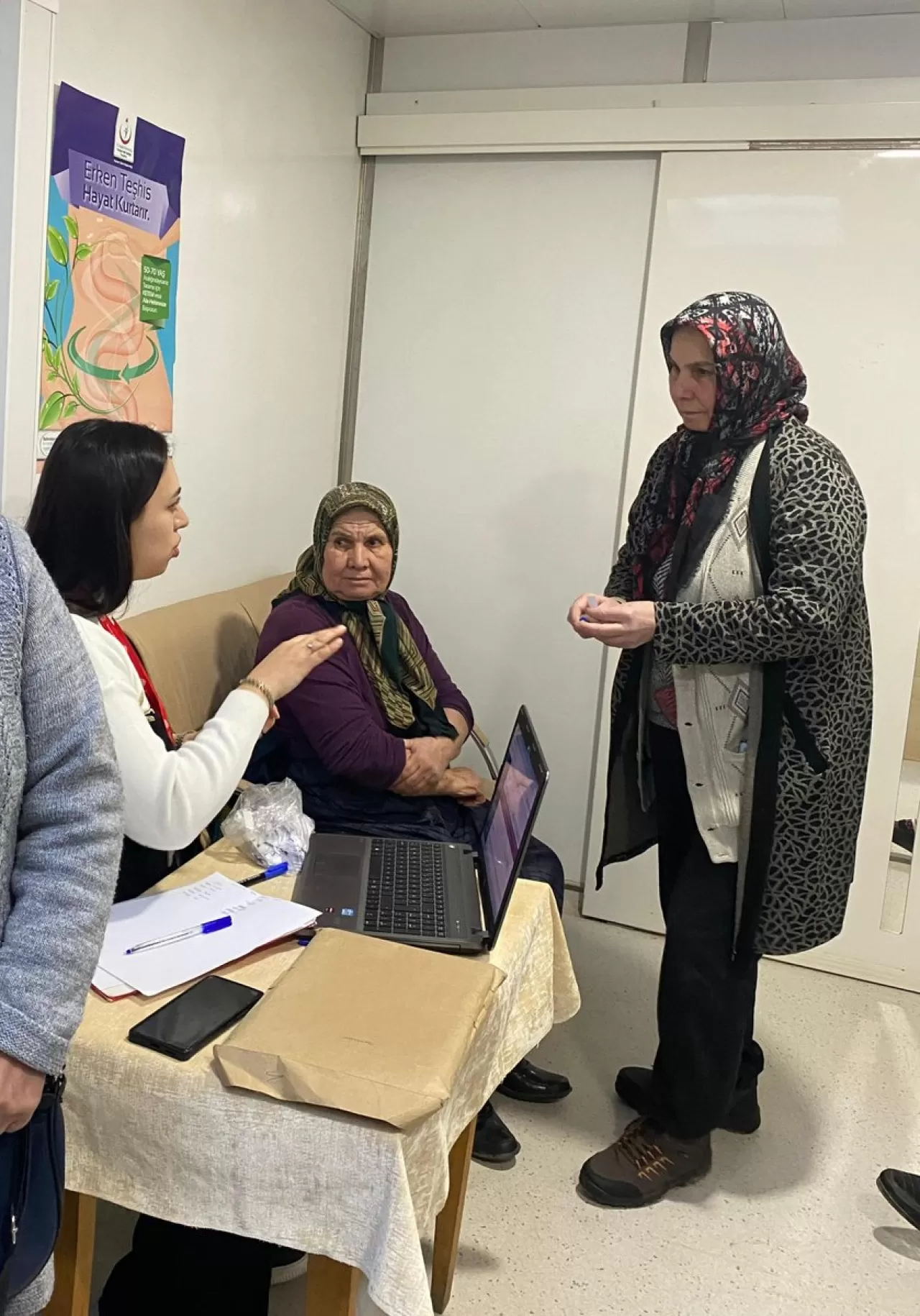 Denizli'de Mobil Kanser Tarama Tırı Çal Halkının Hizmetinde