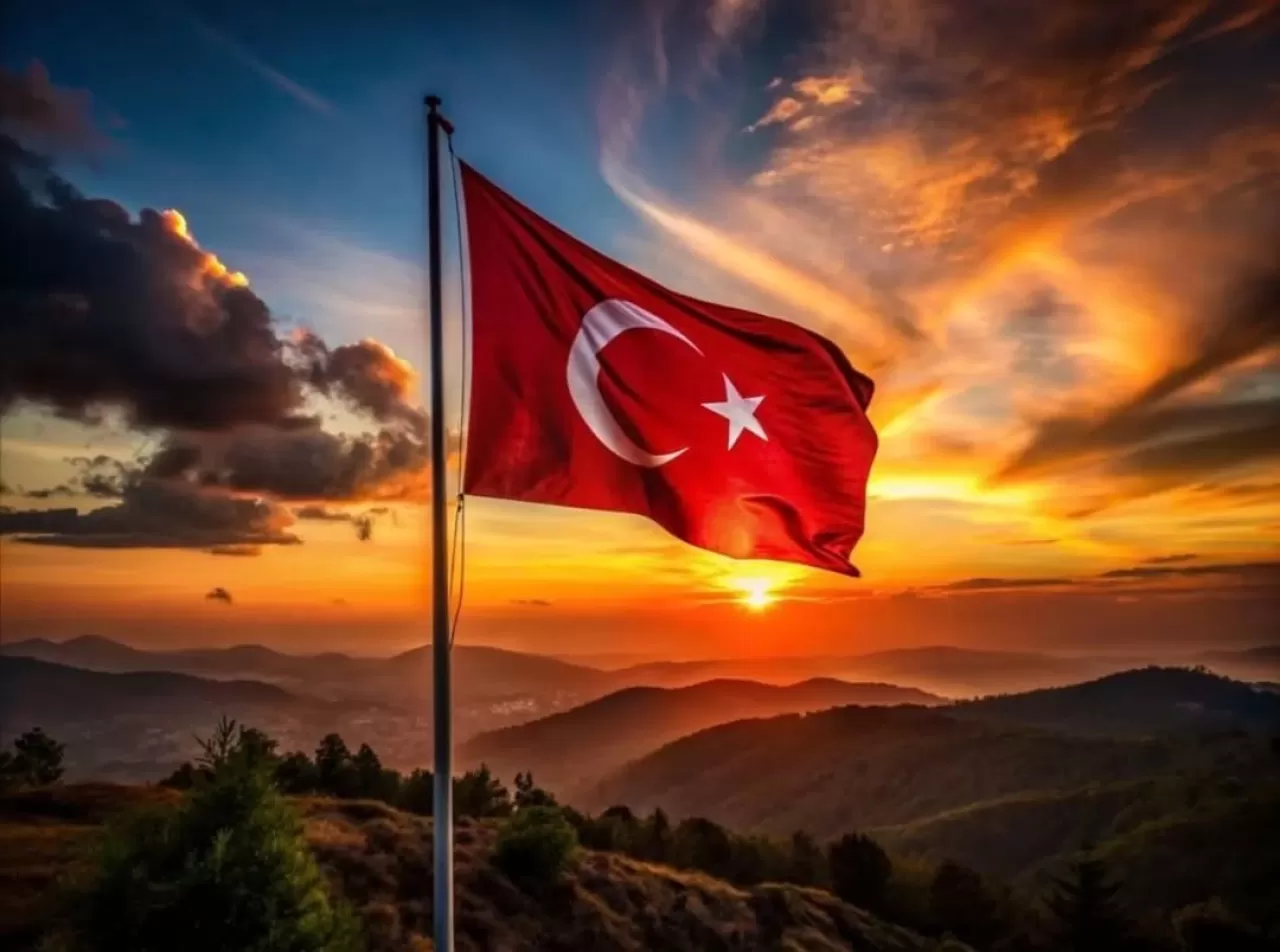 Mardin'in Nusaybin İlçesinde Bayrağa Yapılan Provokasyon Kınandı