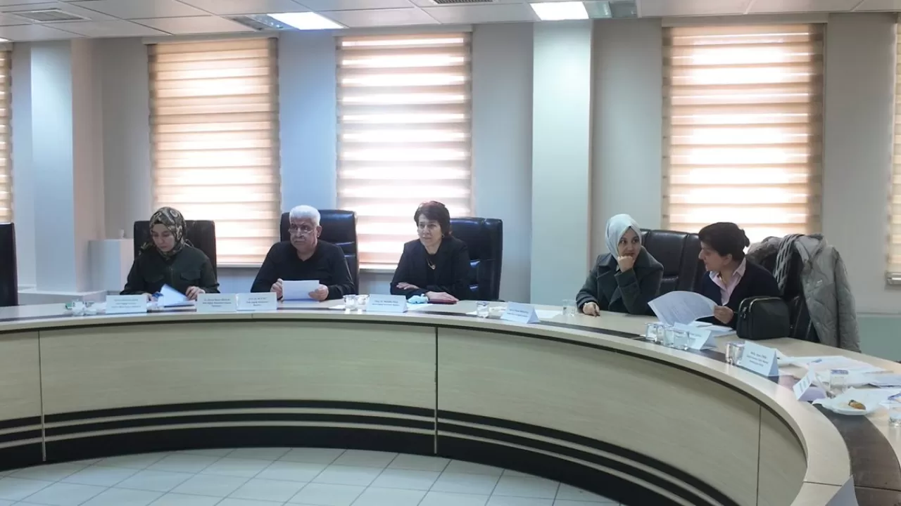 Elazığ'da Sağlık Taramaları ve Teşhis Merkezleri İçin Strateji Toplantısı Düzenlendi