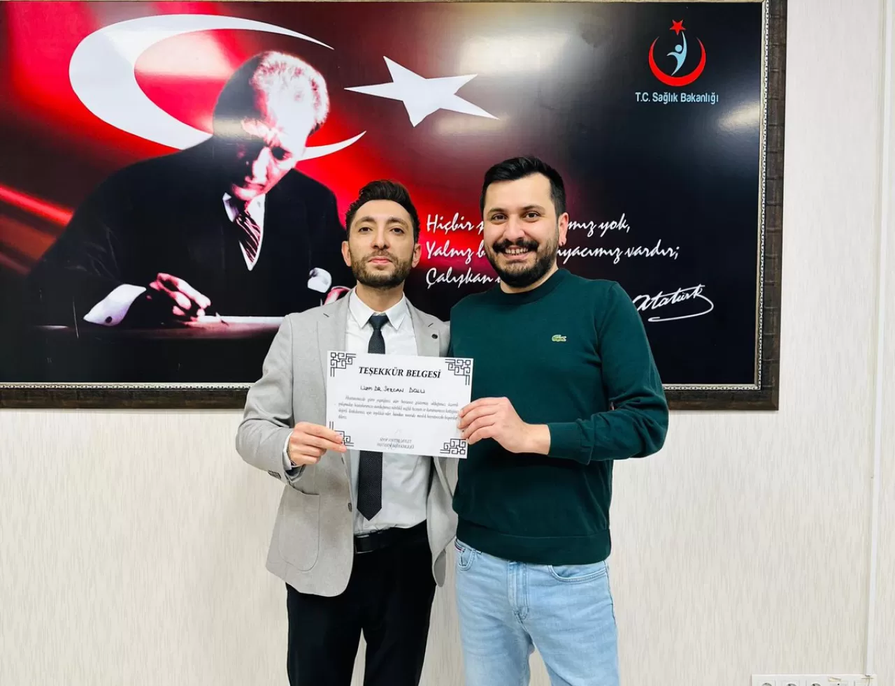 Sinop Atatürk Devlet Hastanesi'nde Görev Yapan Dr. Sercan Dolu Yeni Görev Yerine Uğurlandı