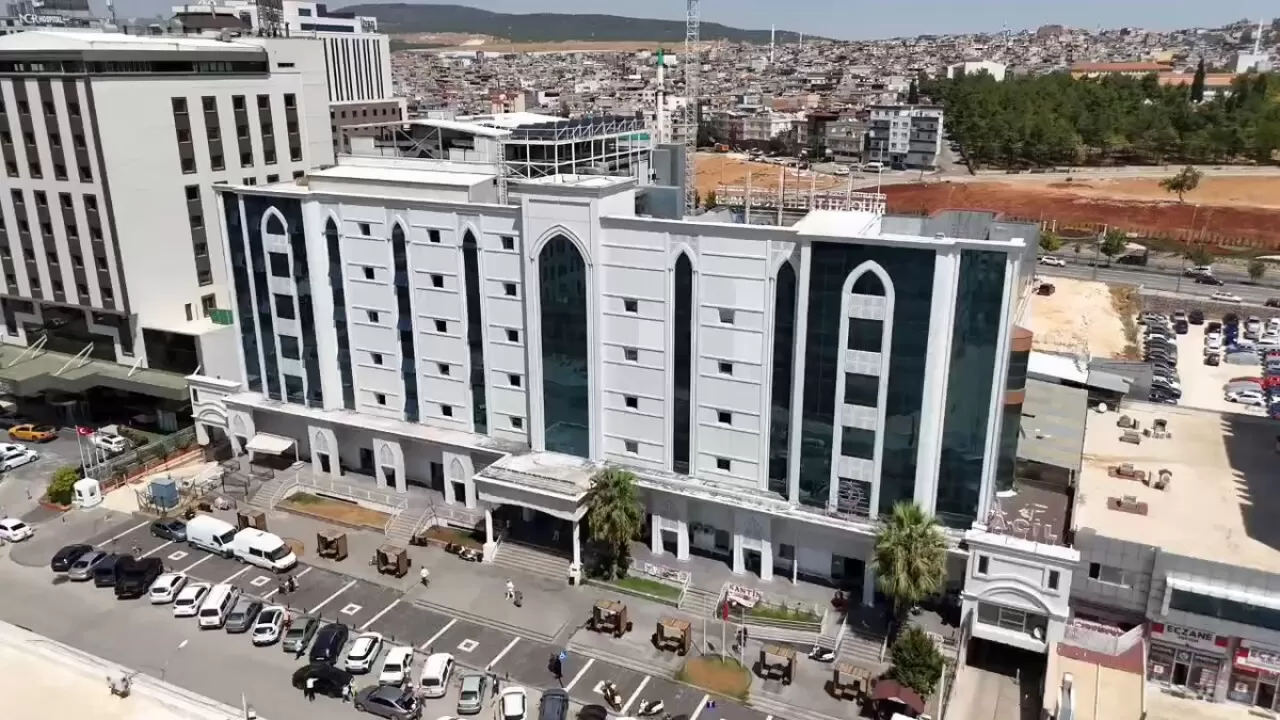 Gaziantep'te Uzman Doktorlardan Kanserle Mücadele Vurgusu: Erken Tanı Hayat Kurtarır