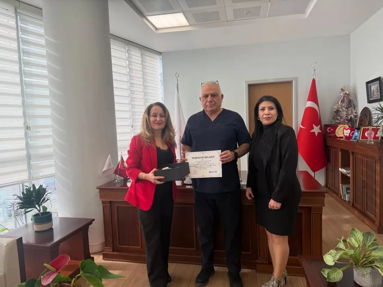 Tuzla Devlet Hastanesi Başhekimi'ne Sosyal Sorumluluk Teşekkürü