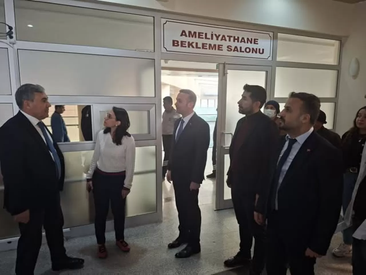 Adıyaman Üniversitesi Hastanesi'nde Ameliyathane Bekleme Salonu Yeniden Açıldı