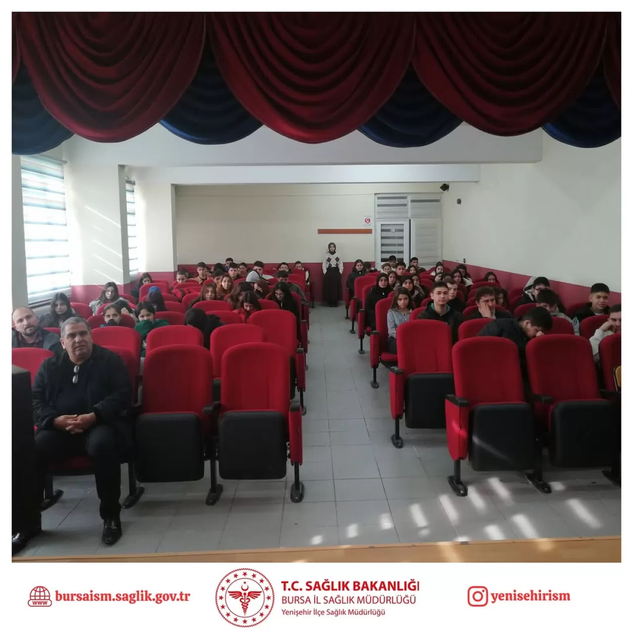 Yenişehir'de Lise Öğrencilerine Sağlıklı Yaşam Eğitimi Verildi