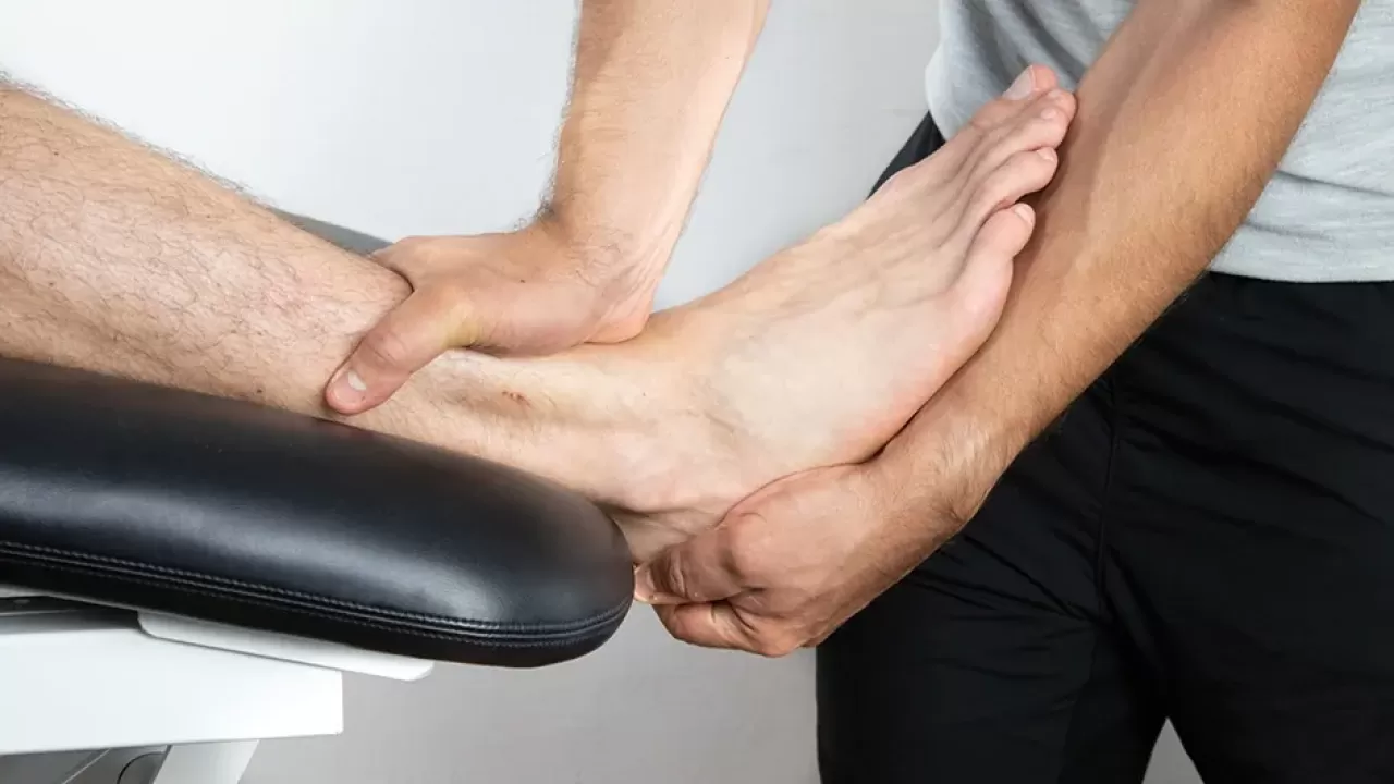 Günlük Yaşamda Gizli Tehdit: Kronik Ayak Bileği İnstabilitesi