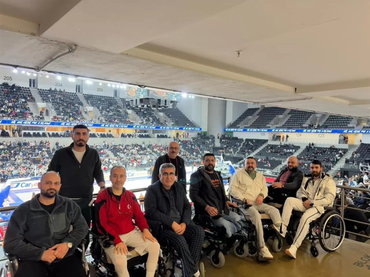 Gaziler Türk Telekom'un EuroCup Maçını Ankara Arena'da İzledi