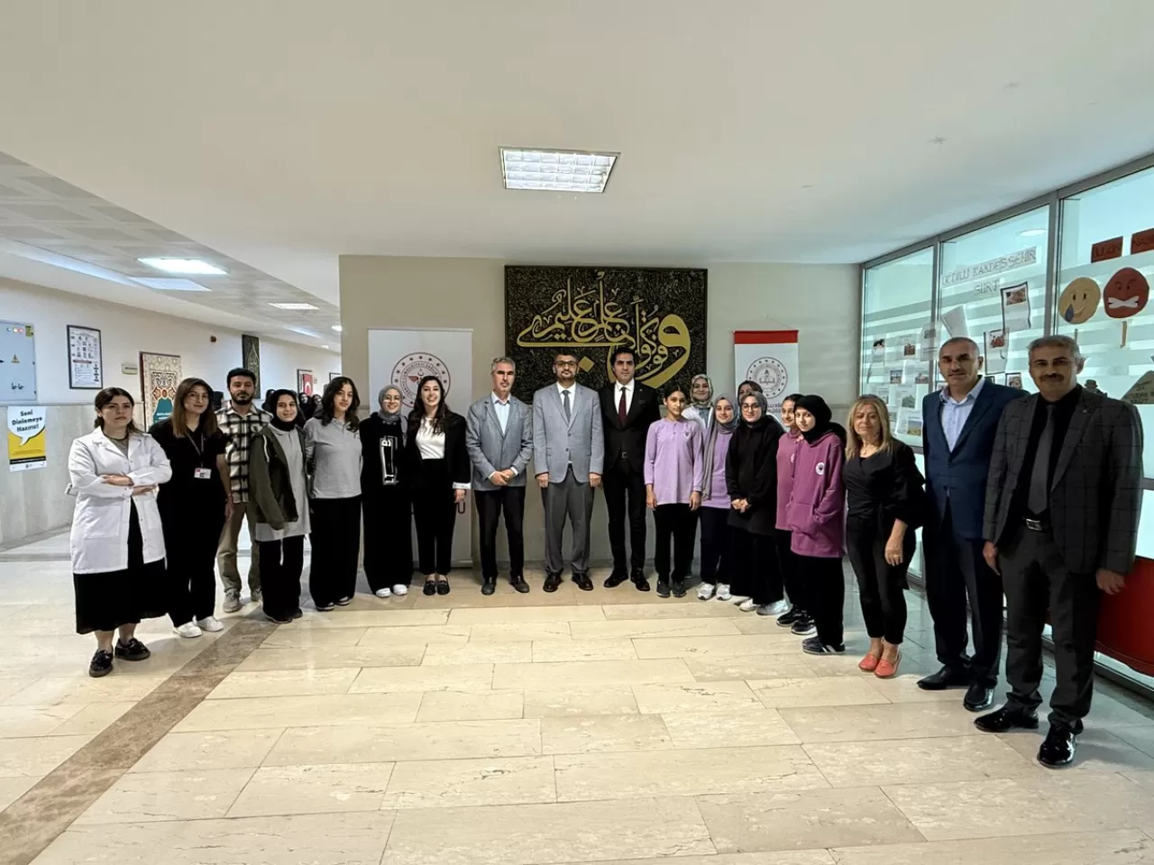 Siirt'te Ortaokul ve Lise Öğrencilerine Skolyoz Taraması