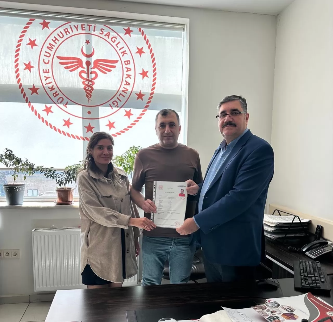 Mardin'de Fizyoterapist Rıdvan Aytimur'un Muayenehanesine Yerinde Denetim ve Ruhsat Teslimi